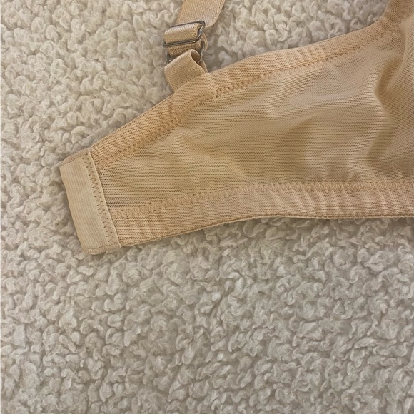 SOMA • Sensuous Bra • Underwire • Lace • Unlined Bra • Cream • Size 38F • NWOT - Picture 6 of 13